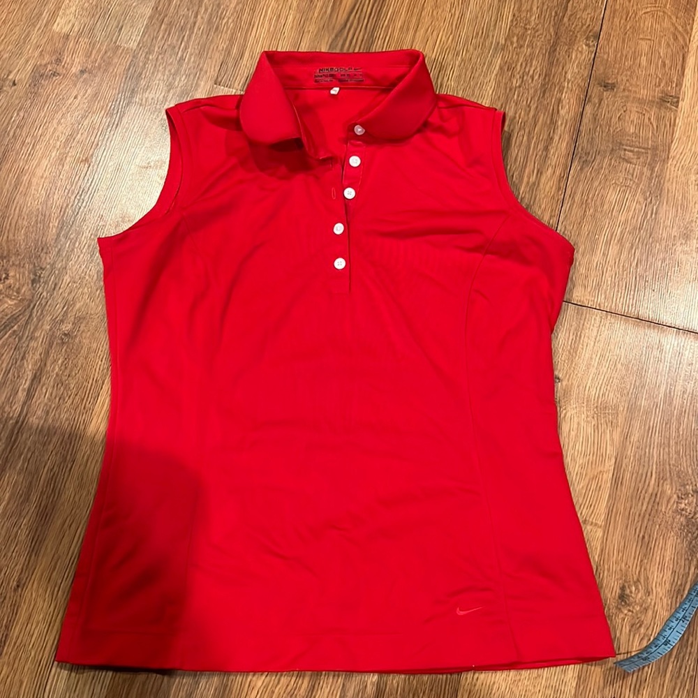 Nike sleeveless sz M golf or tennis dry fit polo red